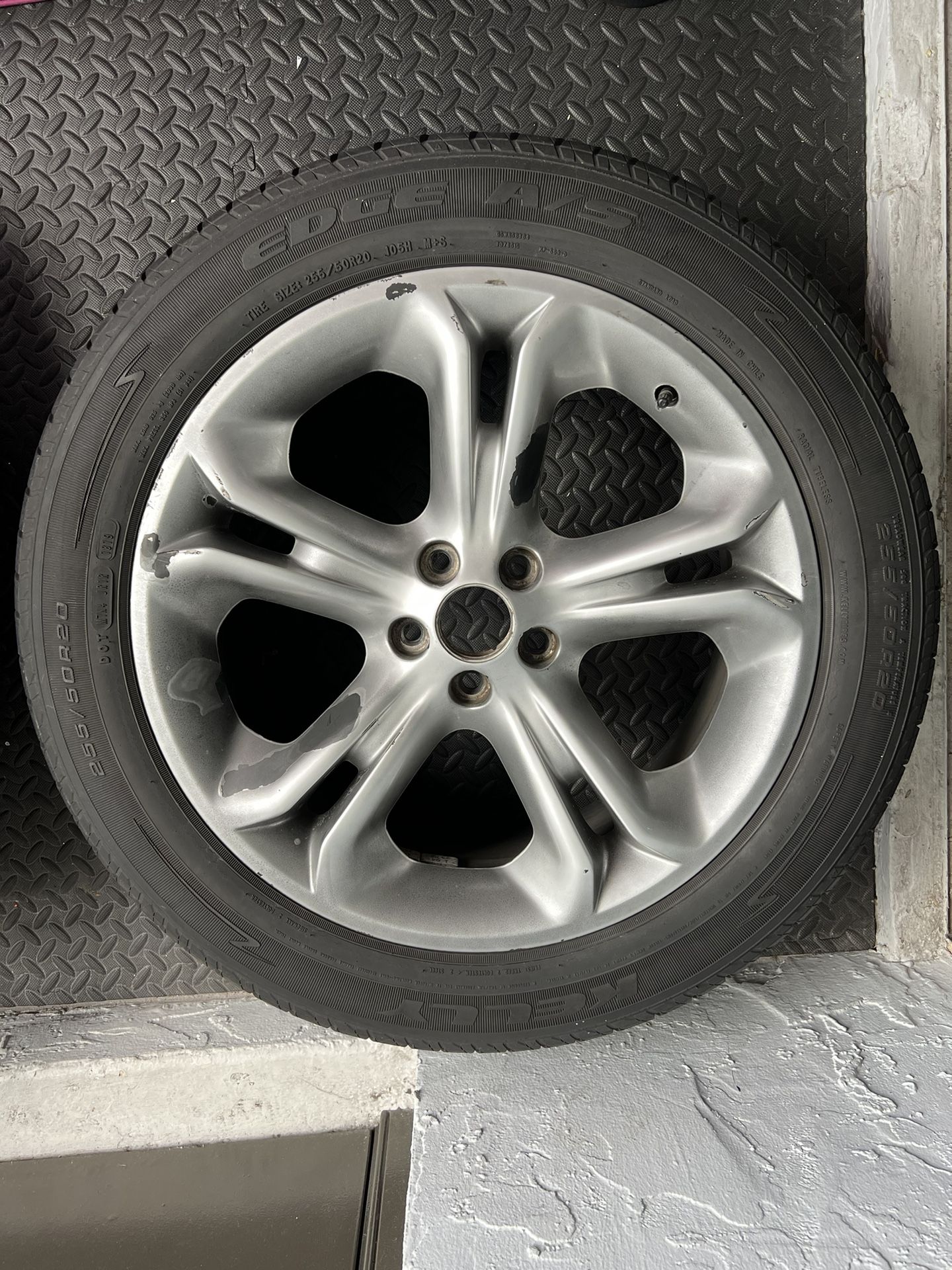 Ford Explorer Limited 2012 Rims