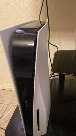 PlayStation 5 (NO CONTROLLER)