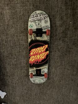 Size 7 Thrashed Skateboard Rarely Used