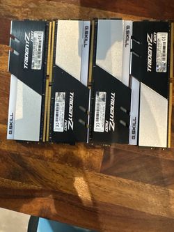 Trident Z neo G. Skill RGB  64 GB ram