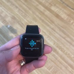 Fitbit Versa 2