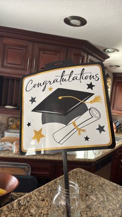 New 16” x 14” Graduation Yard Sign