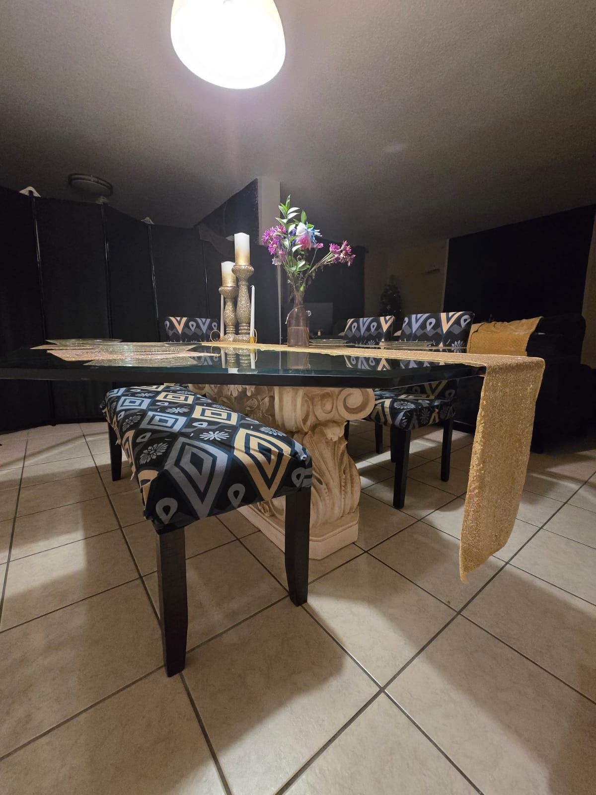 Glass Dinning Table