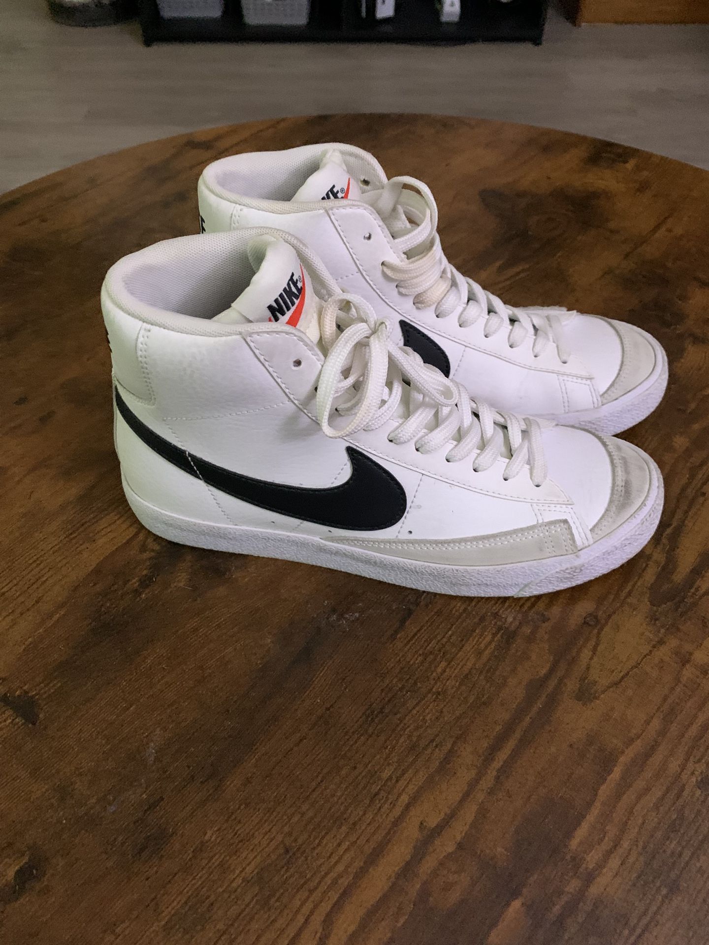 Nike Hightop Youth Shoes