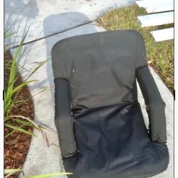 Boat/stadium seat (foldable)