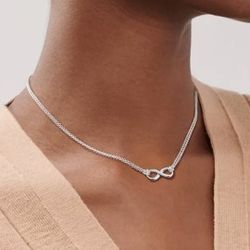 Tiffany & Co Infinity Necklace 