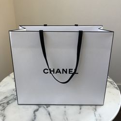 Chanel Gift Shopping Bag tote Sz Large Authentic