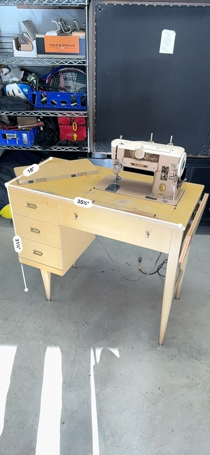 SINGER Sewing Machine Working Classic Machine