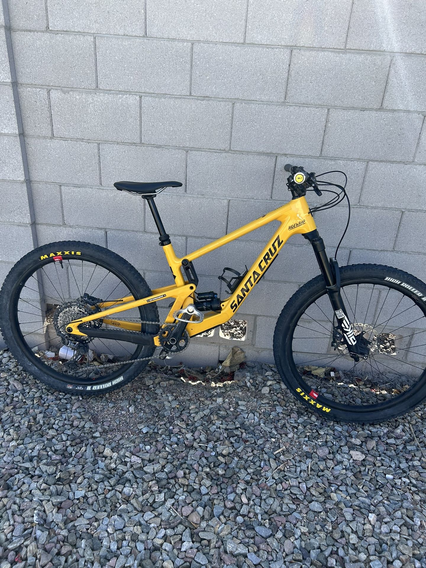 Santa Cruz 5010 2022