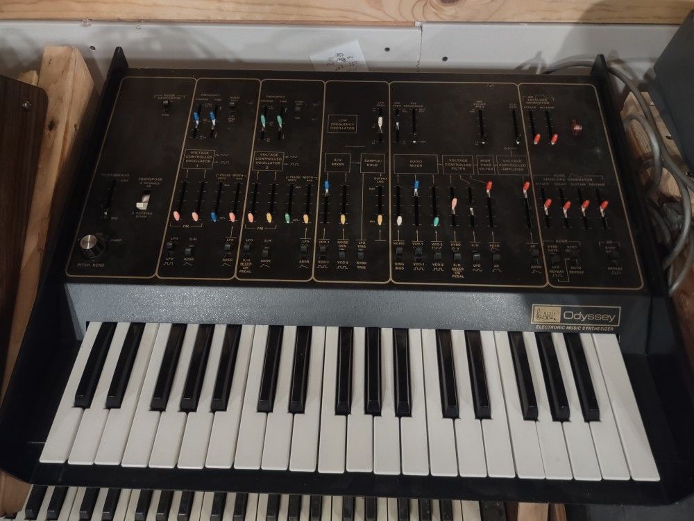 Arp Odyssey 2800 Synthesizer
