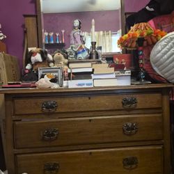 Vintage Dresser W Vanity Mirror