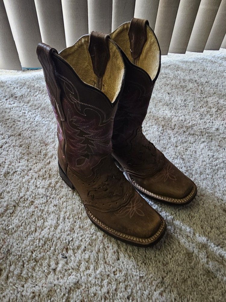 Womens Cowboy Boots