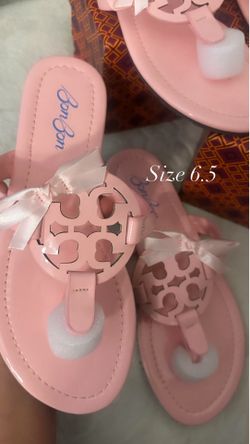 Pink bonbon Tory’s size 6.5