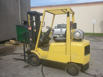 Forklift 5000lb Hyster