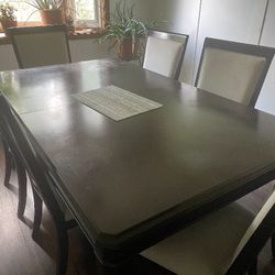 Beautiful 7 PC Wooden Table And Chair Set