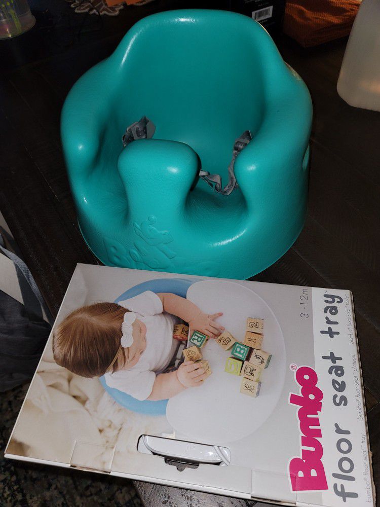 Bumbo Floor Seat With Tray **NEW**
