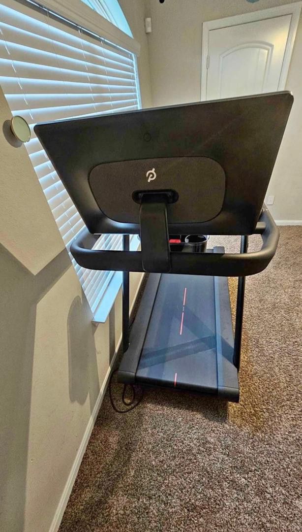 Peloton,Treadmill