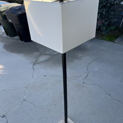 Floor Lamp 