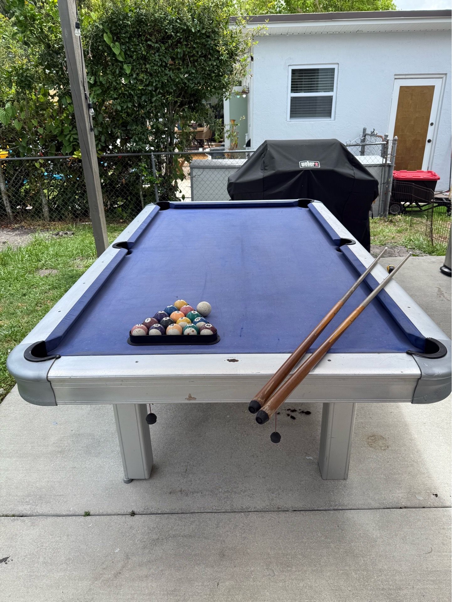 Outdoor Aluminum Pool Table