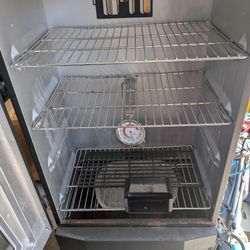 Masterbuilt 40 Inch Thermotemp XL Propane Smoker