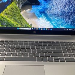 BRAND NEW HP INTEL SSD GREY 17.3 Inch 16GB 512GB