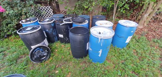 30 Gallon Empty Drum/barrels