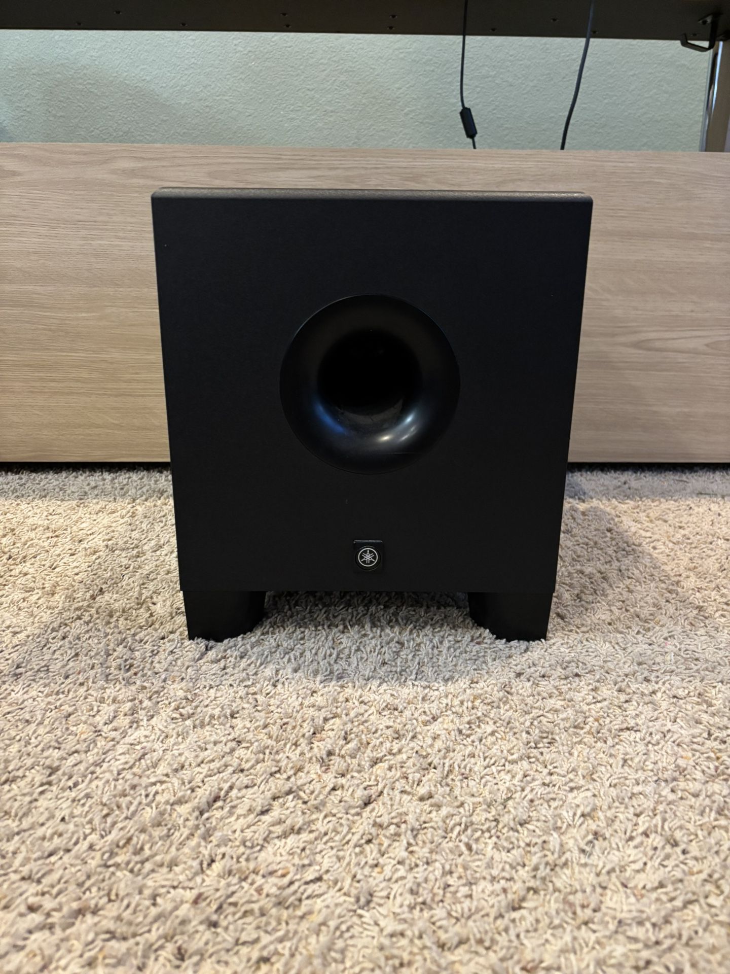 Yamaha Model HS8S Subwoofer - Black