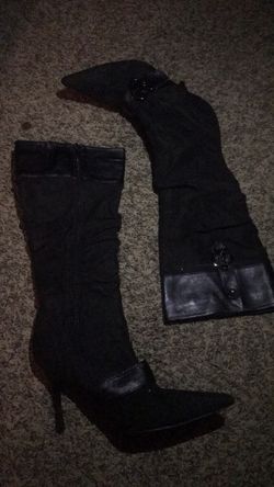 Pair Black suede boots