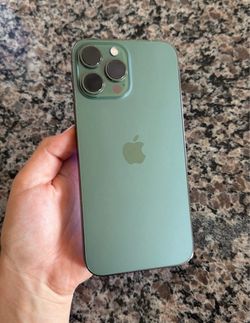 iPhone 13 Pro Max Unlocked