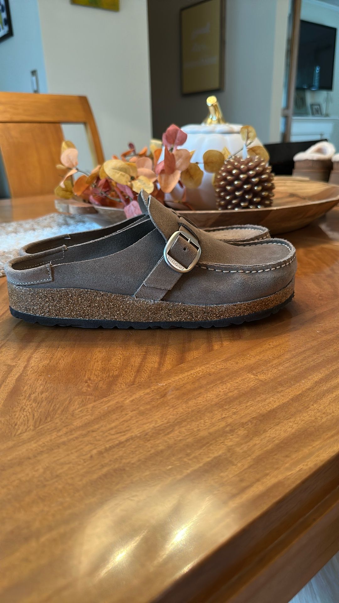 Birkenstock Taupe suede Size 38