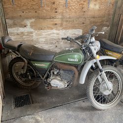 1974 360 cc Yamaha Enduro Motorcycle 
