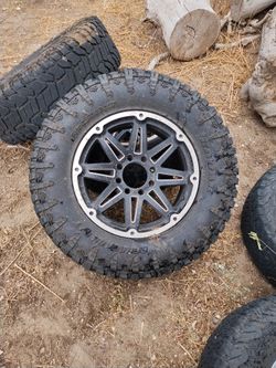 Radar Tires 