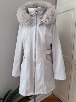 Guess Woman’s Jacket Size Large