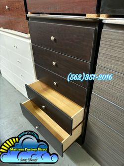 Brown five drawer dresser with rails cajonera Comoda nueva new