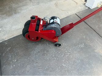 Power caster pc 3 trailer mover near new  1800 lb tongue capacity  built in brake 30,000 laden capacity like new only used a couple times over $3000 n