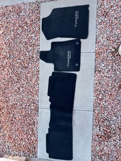 Toyota tundra cloth mats