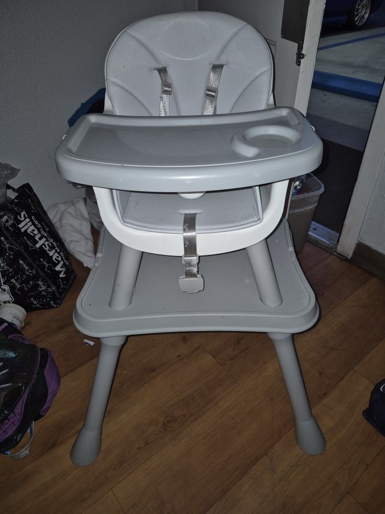Convertible High Chair