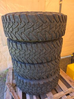 Toyo M/T tires
