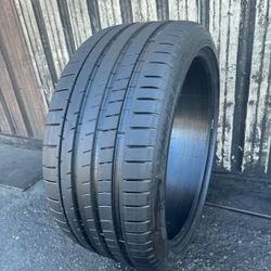 285/35/21  285 35 21  Michelin Pilot Super Sport (SemiNew)