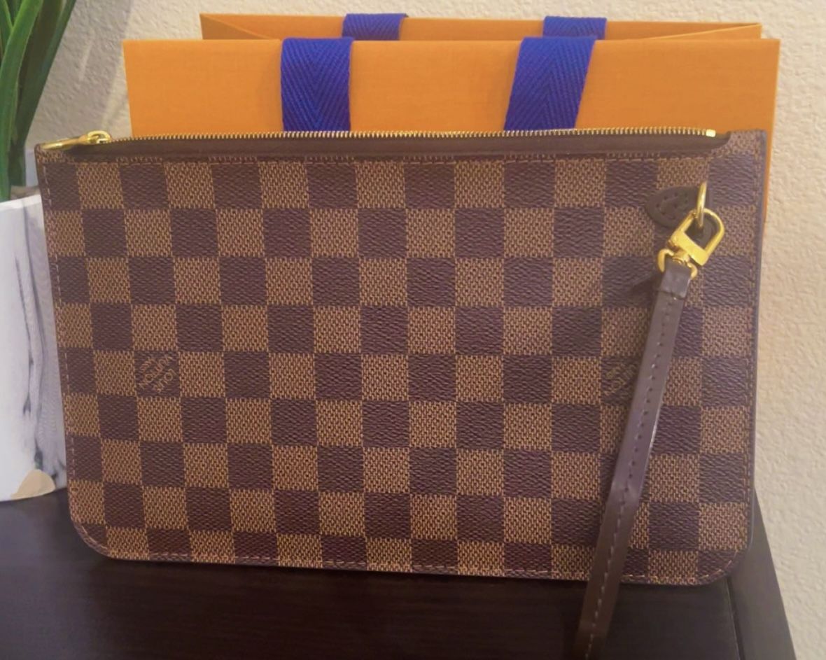 Louis Vuitton Pouch