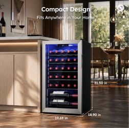 Beverage Refrigerator 30 bottles or 130 cans 3.2cu ft. (NEW)