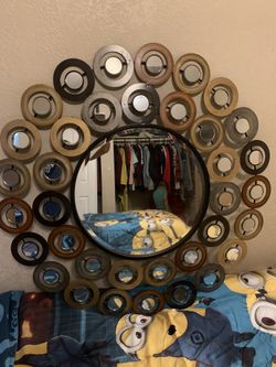 Round Mirror 