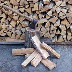 Split Seasoned Oak Firewood