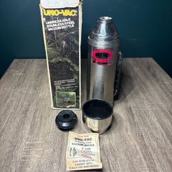Vintage Uno-Vac Unbreakable Stainless Steel Vacuum Bottle Thermos 1QT W Box