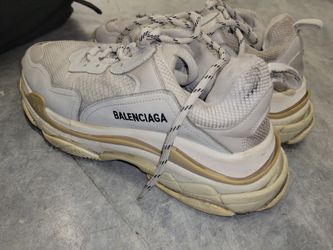 Balenciaga Shoe 