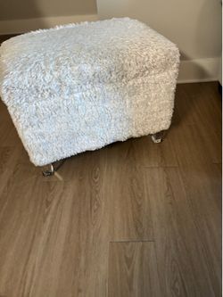 White Faux Fur Storage Ottoman / Bench with Hidden Storage