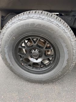 Pro Comp 17x8 Nissan Wheels