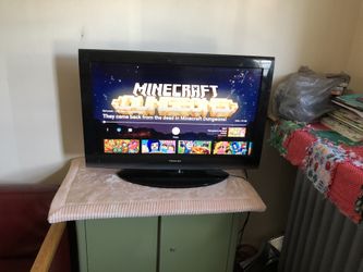 Toshiba 32 inches with remote