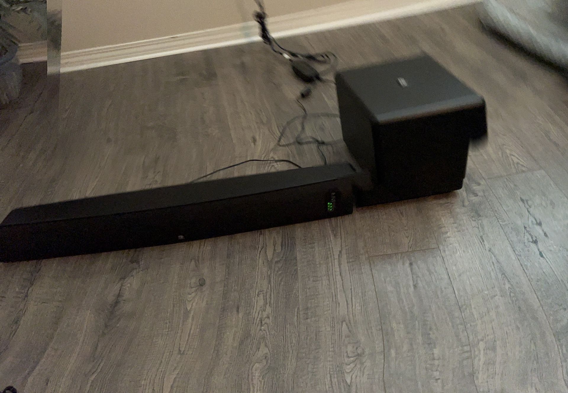 Boston Soundbar And Subwoofer, TVee Model 25