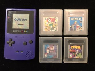 Nintendo GameBoy Color CGB-001 - Grape Purple+4 Games Yoshi Bomber Man PaperBoy Tetris DX